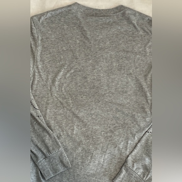 True Religion Heather Gray Graphic Long Sleeve Mens Tee Large - Picture 7 of 9